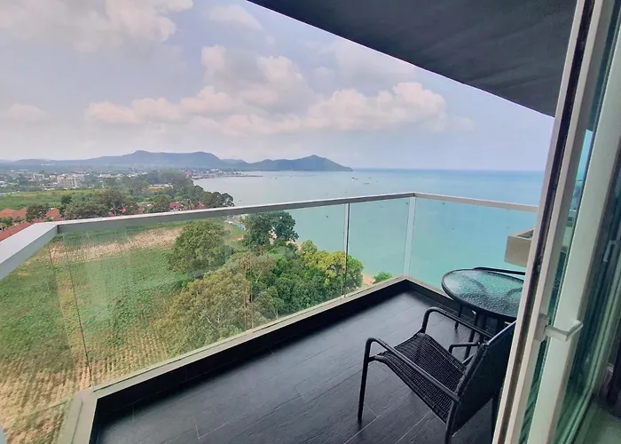 Delmare Beachfront Bangsaray Premium Condominium