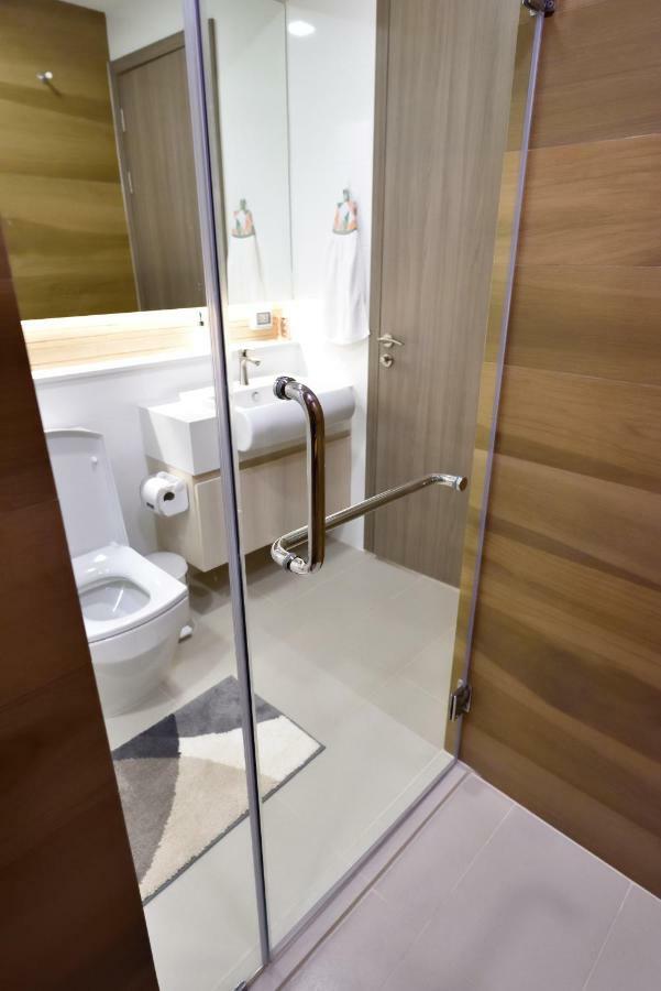 Apartment Delmare Beachfront Bangsaray Premium Bang Sare